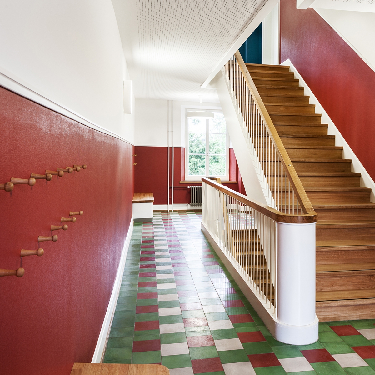 Schulhaus am Wettingertobel