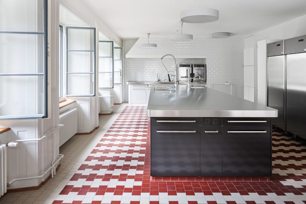 Schulhaus am Wettingertobel Küche